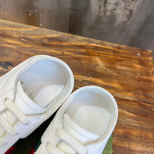 Load image into Gallery viewer, Gucci Ace Women Sneakers