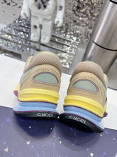Load image into Gallery viewer, Gucci Run Sneakers