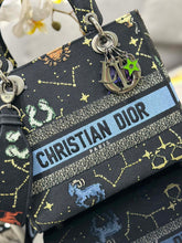 Load image into Gallery viewer, Christian Dior Medium Lady D Lite Bag