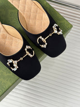 Load image into Gallery viewer, Gucci Sandals With Horsebit
