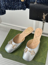 Load image into Gallery viewer, Gucci Sandals With Horsebit