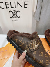 Load image into Gallery viewer, Louis Vuitton Cozy Flat Comfort Clog