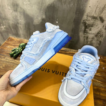 Load image into Gallery viewer, Louis Vuitton Trainer Sneakers