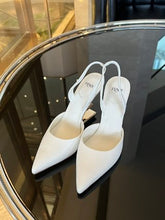 Load image into Gallery viewer, Fendi First Heel Slingbacks