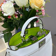 Load image into Gallery viewer, Fendi Peekaboo Medium iseeu Bag
