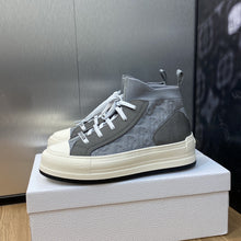 Load image into Gallery viewer, Christian Dior Walk'n Sneakers