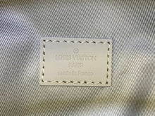 Load image into Gallery viewer, Louis Vuitton Takeoff Backpack