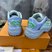Load image into Gallery viewer, Louis Vuitton Discovery Lace Up Sneakers