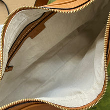 Load image into Gallery viewer, Gucci Attache Medium Shoulder Bag