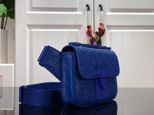 Load image into Gallery viewer, Louis Vuitton S Lock Sling Bag