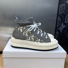 Load image into Gallery viewer, Christian Dior Walk'n Sneakers