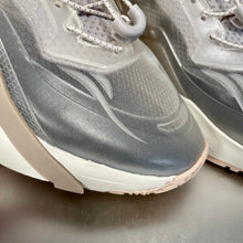 Load image into Gallery viewer, Fendi Flow Sneaker