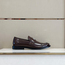 Load image into Gallery viewer, Gucci Men Loafers