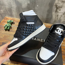 Load image into Gallery viewer, Chanel x Nike Sneakers