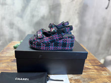 Load image into Gallery viewer, Chanel Platform Sandals