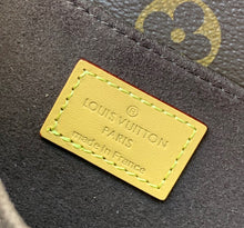Load image into Gallery viewer, Louis Vuitton Micro Metis Bag