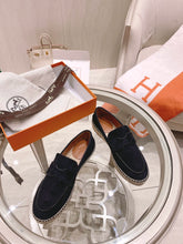 Load image into Gallery viewer, Hermes Trip Espadrilles