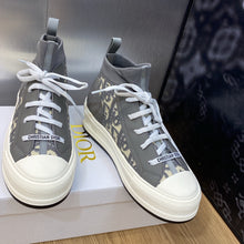 Load image into Gallery viewer, Christian Dior Walk'n Sneakers