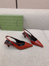 Load image into Gallery viewer, Gucci Slingback Pump