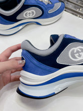 Load image into Gallery viewer, Gucci Run Sneakers