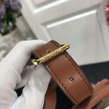 Load image into Gallery viewer, Louis Vuitton On My Side MM Bag