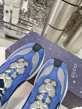 Load image into Gallery viewer, Gucci Run Sneakers