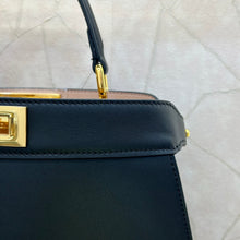 Load image into Gallery viewer, Fendi Peekaboo Medium iseeu Bag