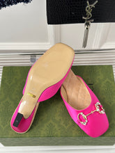 Load image into Gallery viewer, Gucci Sandals With Horsebit