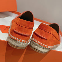Load image into Gallery viewer, Hermes Trip Espadrilles