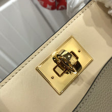 Load image into Gallery viewer, Louis Vuitton On My Side MM Bag