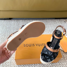 Load image into Gallery viewer, Louis Vuitton Helio's Wedge Sandals