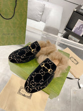 Load image into Gallery viewer, Gucci Princetown Slipper