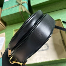 Load image into Gallery viewer, Gucci Interlocking G Mini Heart Shoulder Bag