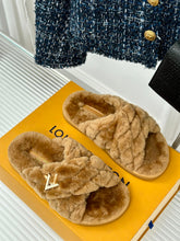 Load image into Gallery viewer, Louis Vuitton Bliss Comfort Mule