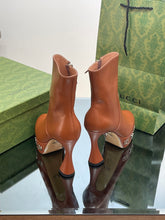 Load image into Gallery viewer, Gucci Platform Boots With GG Studs