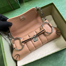 Load image into Gallery viewer, Gucci Horsebit Chain Small Shoulder Bag