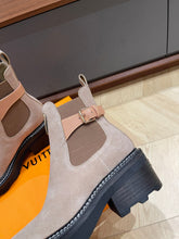 Load image into Gallery viewer, Louis Vuitton Beaubourg Ankle Boot