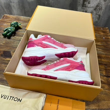 Load image into Gallery viewer, Louis Vuitton Run 55 Sneakers
