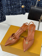 Load image into Gallery viewer, Louis vuitton Stellar Slingback Pump