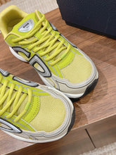 Load image into Gallery viewer, Christian Dior Men B30 Sneaker