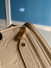 Load image into Gallery viewer, Louis Vuitton Mini Bumbag