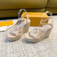 Load image into Gallery viewer, Louis Vuitton Isola Wedge Sandals