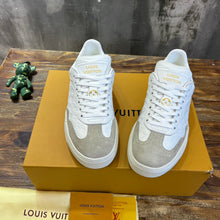 Load image into Gallery viewer, Louis Vuitton Groovy Platform Sneaker