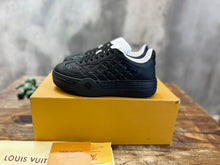 Load image into Gallery viewer, Louis Vuitton Groovy Platform Sneakers