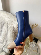 Load image into Gallery viewer, Gucci Ankle Boots