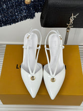 Load image into Gallery viewer, Louis vuitton Stellar Slingback Pump