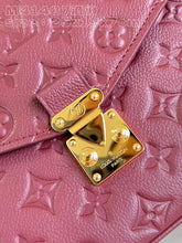 Load image into Gallery viewer, Louis Vuitton Metis Bag