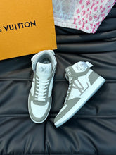 Load image into Gallery viewer, Louis Vuitton Rivoli Sneakers