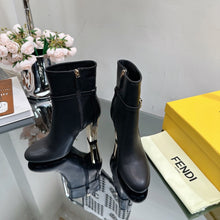 Load image into Gallery viewer, Fendi Delfina Ankle Boots