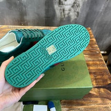 Load image into Gallery viewer, Gucci Ace Women Sneakers